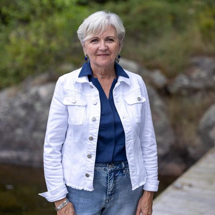 Joanne Hoskins